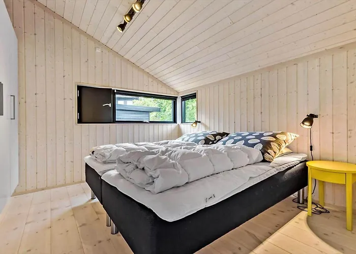 8472-ebeltoft-lundshojvej-18 * Ebeltoft